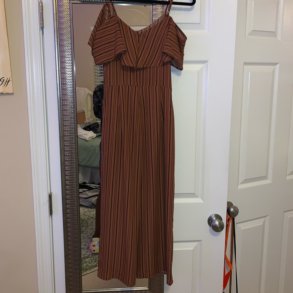 Dark brown/orange striped romper